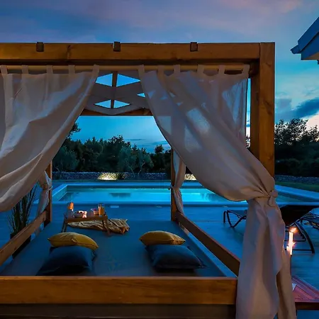 Lantina Holiday home *