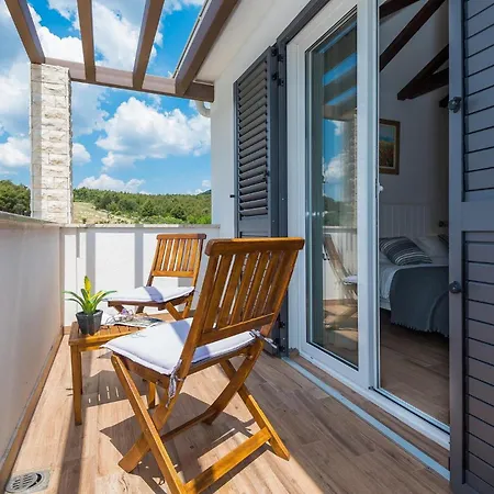 Holiday home Lantina *